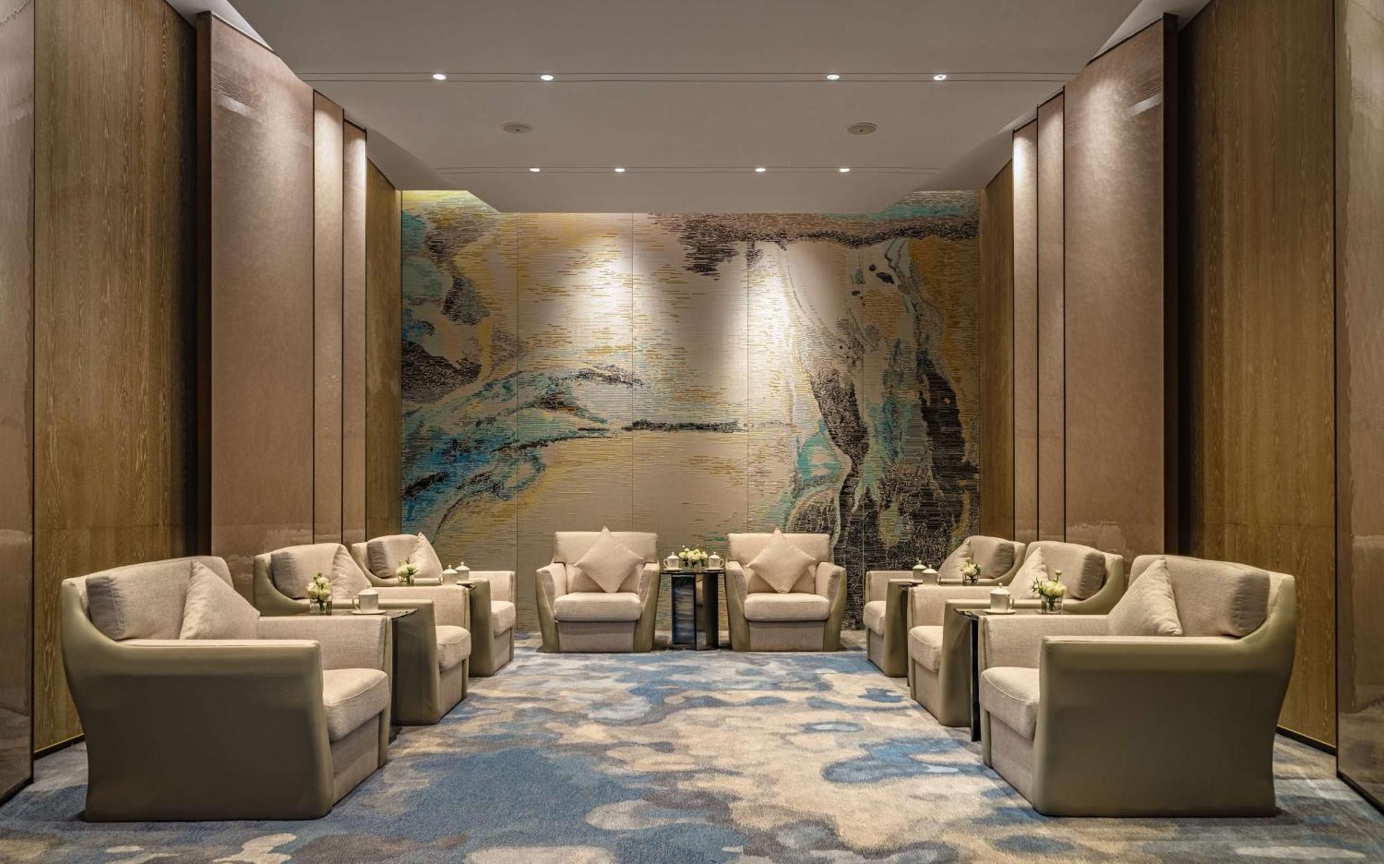 Hilton Shenzhen World Exhibition & Convention Center - Only 5 Minutes' Walk To Wecc Hotel Kültér fotó
